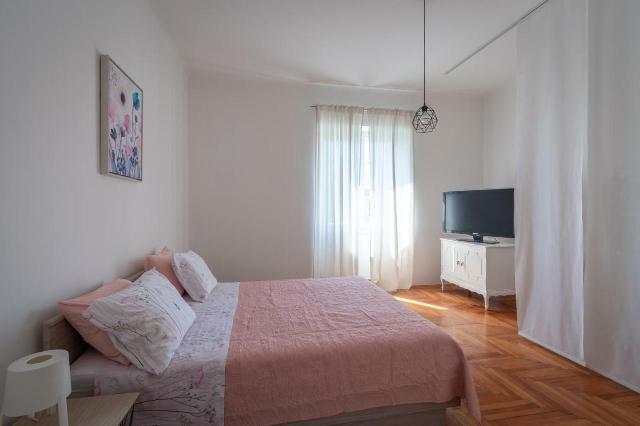 Apartman Rhapsody Apartment Split Bagian luar foto